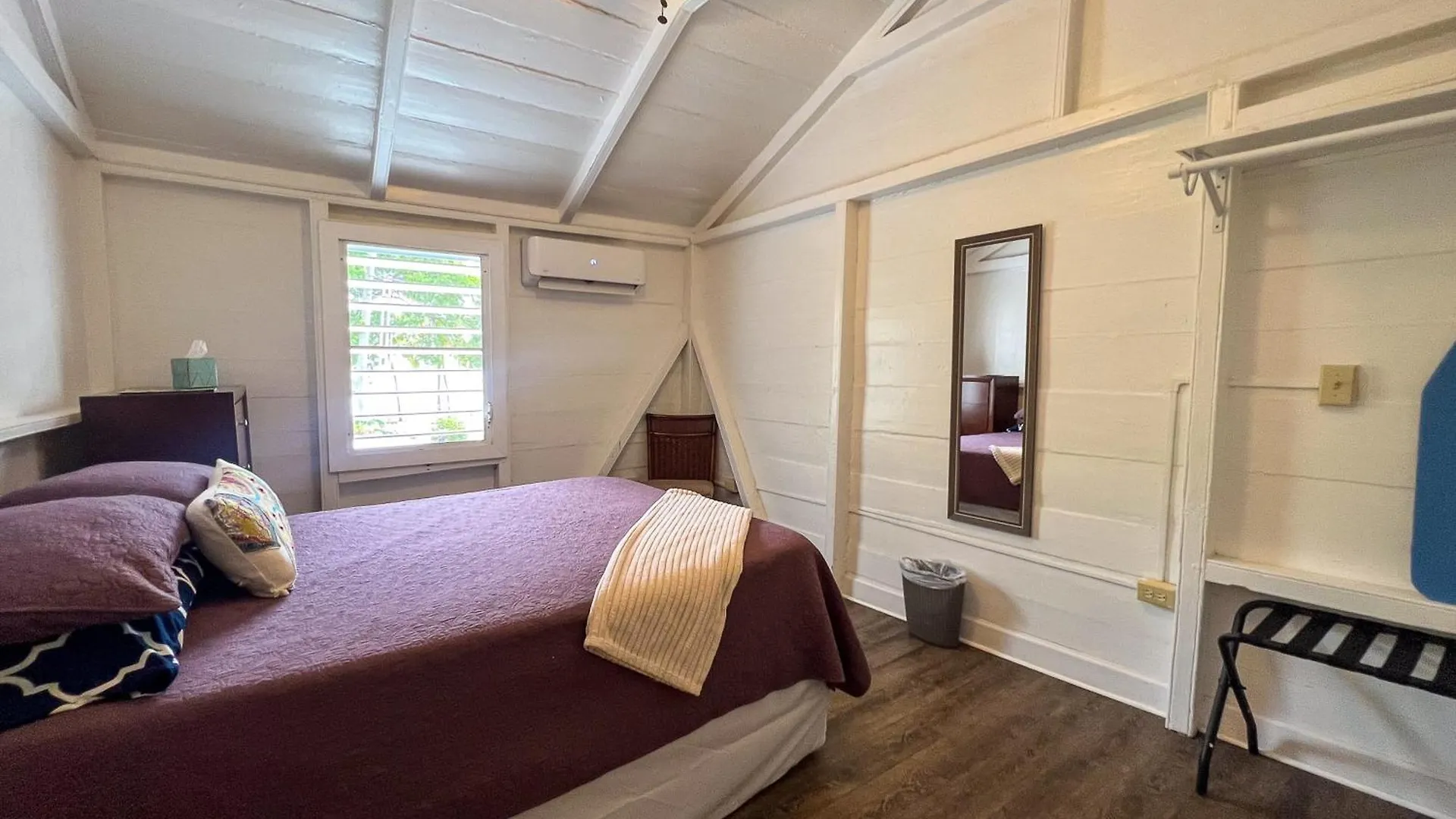 Victoria House Hotel Frederiksted